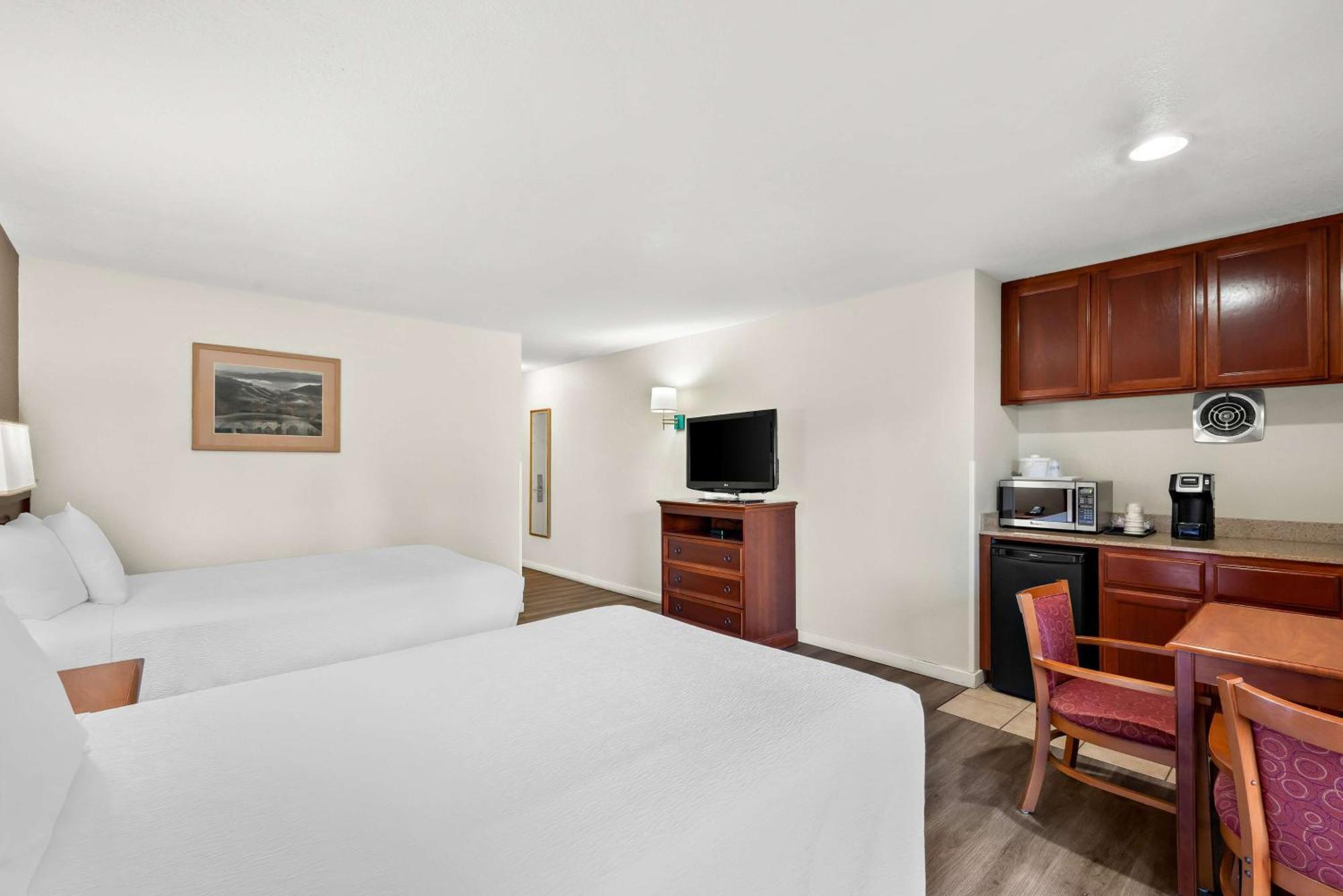 Best Western Stagecoach Inn Pollock Pines Экстерьер фото