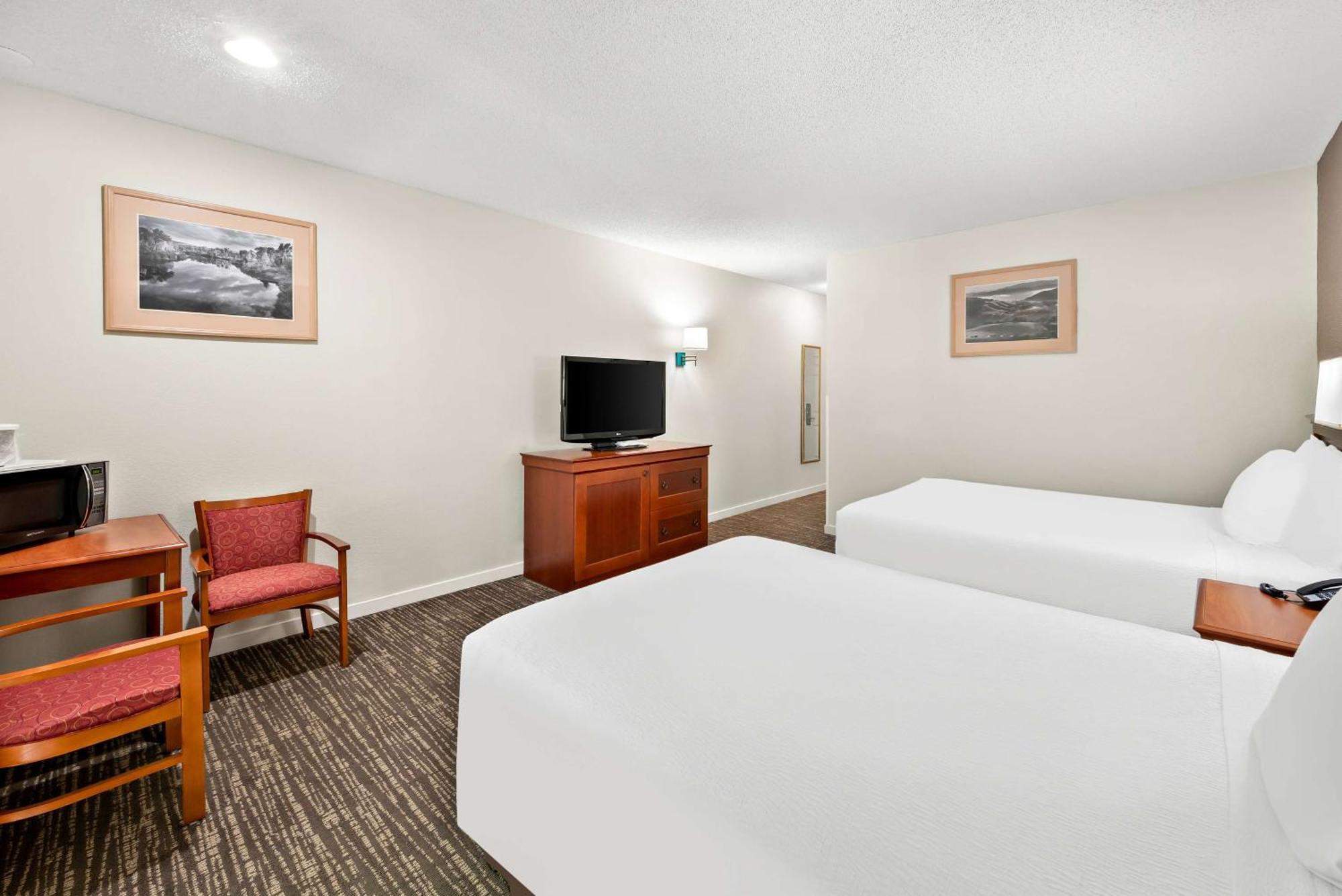 Best Western Stagecoach Inn Pollock Pines Экстерьер фото