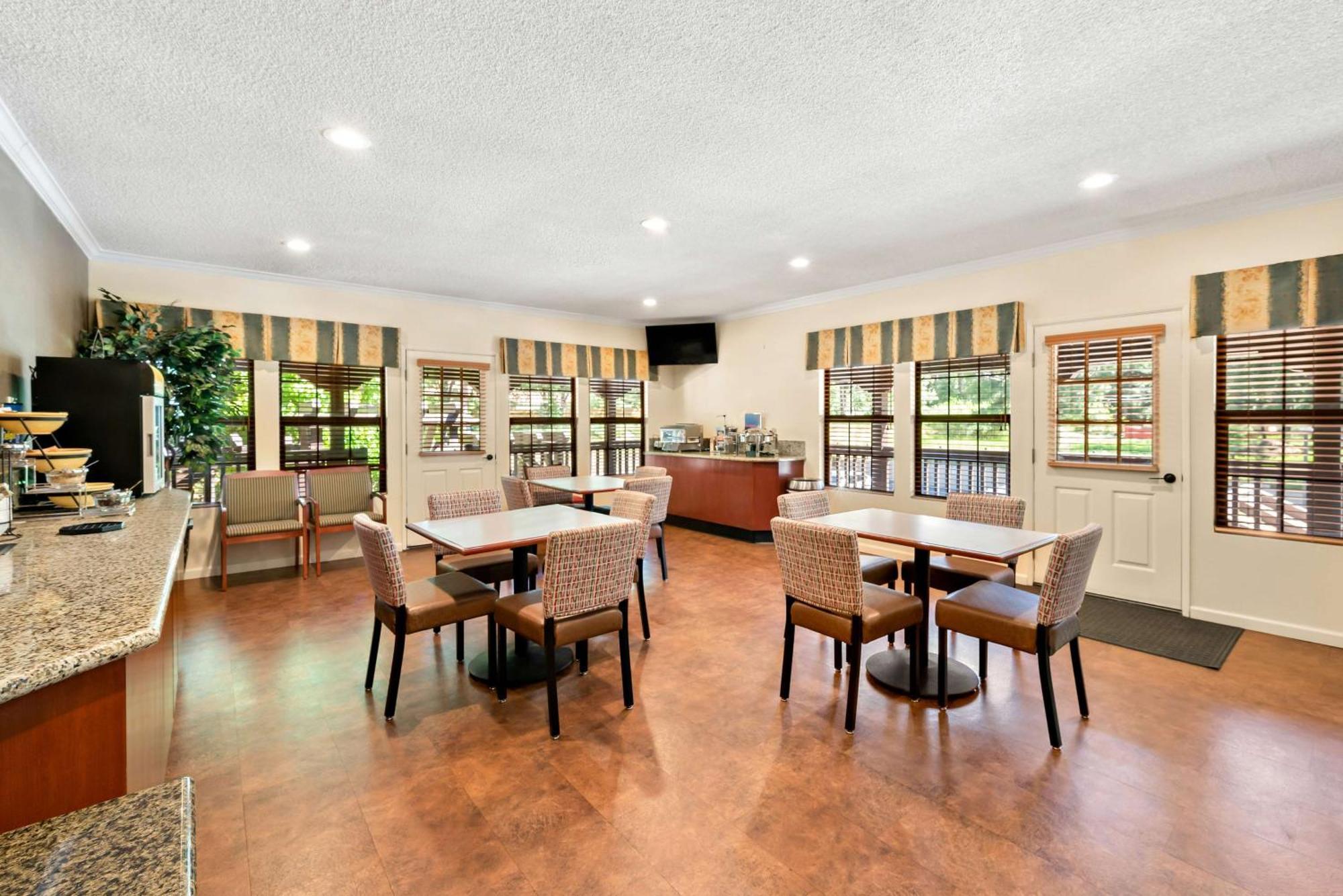Best Western Stagecoach Inn Pollock Pines Экстерьер фото