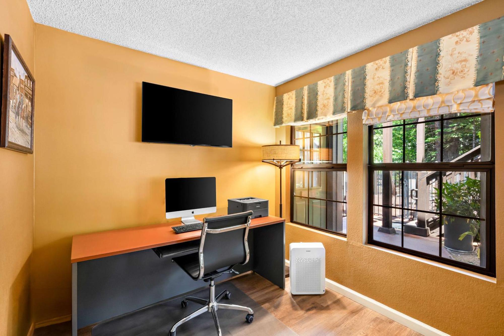 Best Western Stagecoach Inn Pollock Pines Экстерьер фото