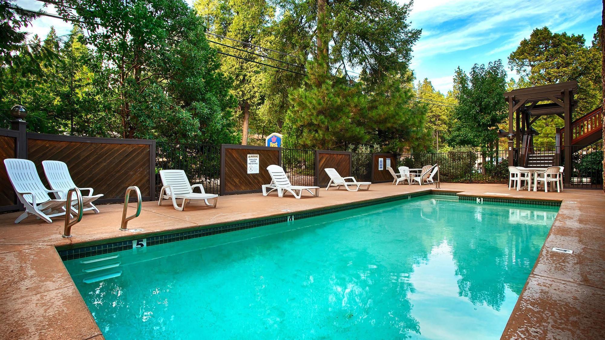 Best Western Stagecoach Inn Pollock Pines Экстерьер фото