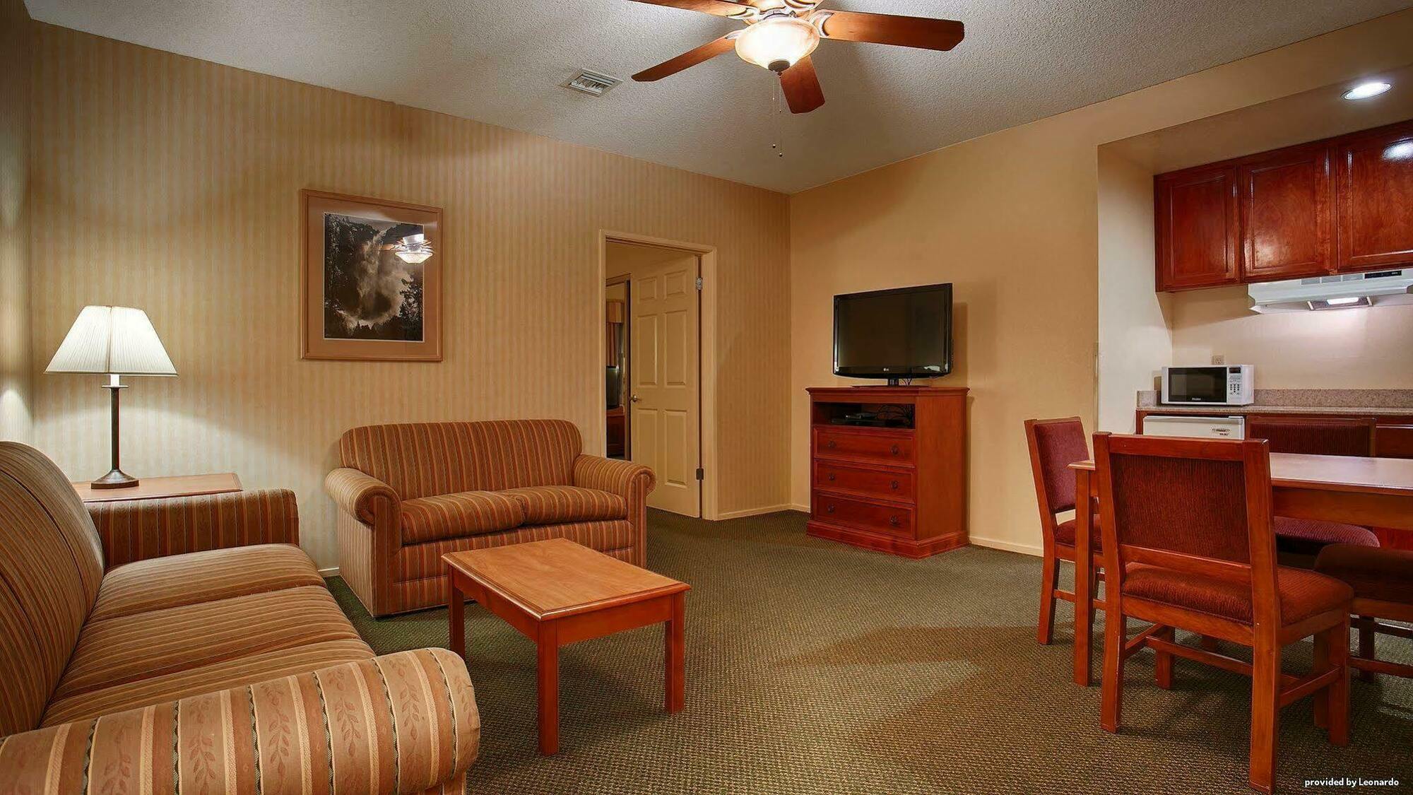 Best Western Stagecoach Inn Pollock Pines Экстерьер фото